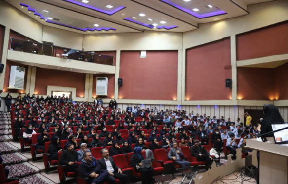 برگزاری روز فیزیک در دانشگاه یزد
